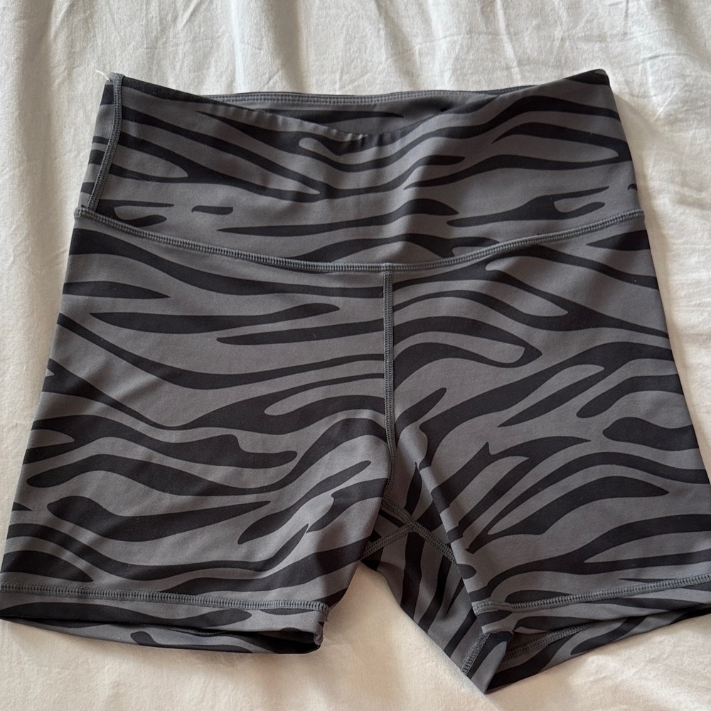 ZYIA Black and Gray Zebra Print Shorts